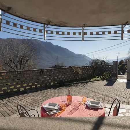 Casa Di Gio By Interhome Daire Casale Corte Cerro