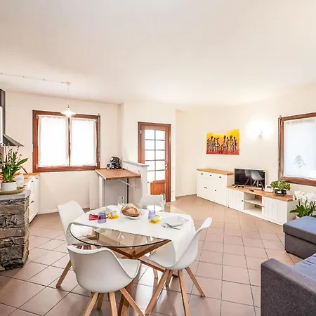 Casa Di Gio By Interhome Apartamento Casale Corte Cerro